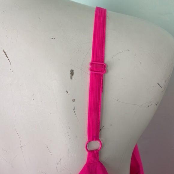 TORRID PLUS SIZE 0X fluorescent pink embroidered purple ribbon strap top - Picture 6 of 8